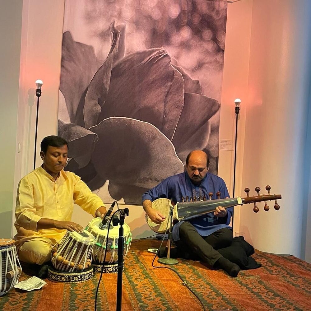 Imran Khan performing tabla